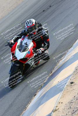 media/Jan-14-2022-Apex Assassins (Fri) [[4609ad47be]]/Trackday 1/Session 5/Turn 10 Inside/